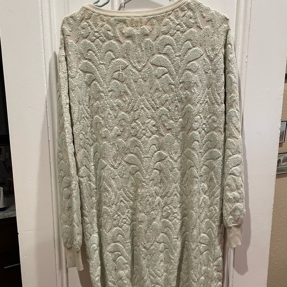 Cute & warm sweater dress - Picture 2 of 3